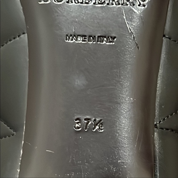 Burberry Amalia Black Leather Pumps Size 37.5 - Picture 9 of 9